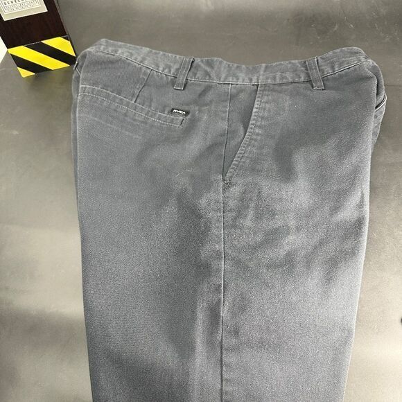 RVCA BLACK MENS “DAY-SHIFT CHINOS” SHORTS - Picture 6 of 11